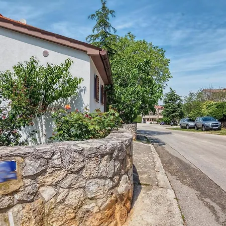 Apartment Fuer 2 Personen Ca 24 Qm In Banjole, Istrien Istrische Riviera *